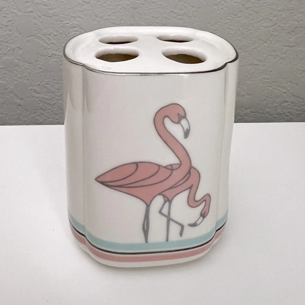 Vintage 1980’s Saturday Knight, Ltd. Pink Flamingos Ceramic Toothbrush H…